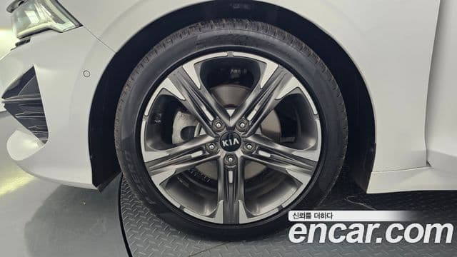 Kia K5 2021 — Şəkil 5/20