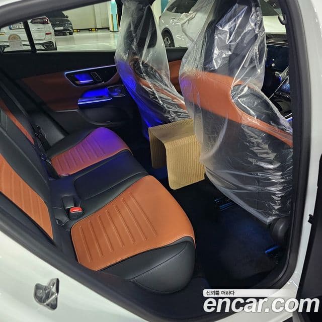 Mercedes-Benz GLC-Class 2026 — ფოტო 13/15