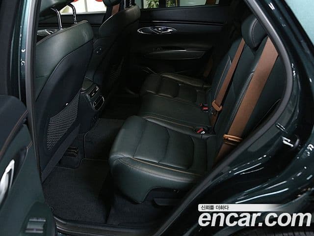 Genesis GV70 2021 — Şəkil 8/20