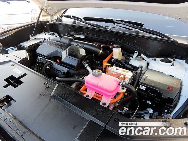 Hyundai Santa Fe 2024 — Şəkil 19/20