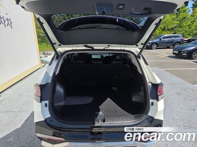 Kia Sportage 2022 — Şəkil 16/20