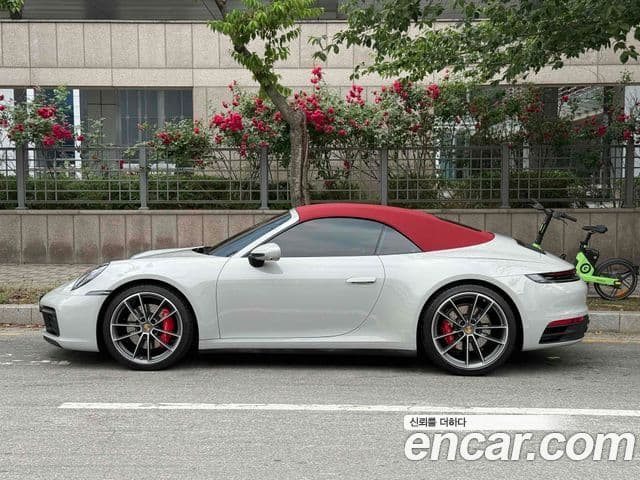 Porsche 911 2023 — Şəkil 6/20