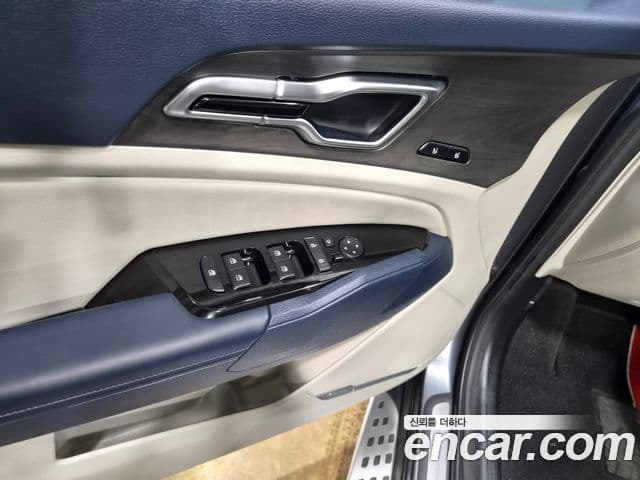 Kia Sportage 2022 — Şəkil 8/15