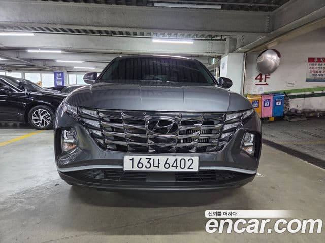 Hyundai Tucson Hybrid 2022 — ფოტო 18/20