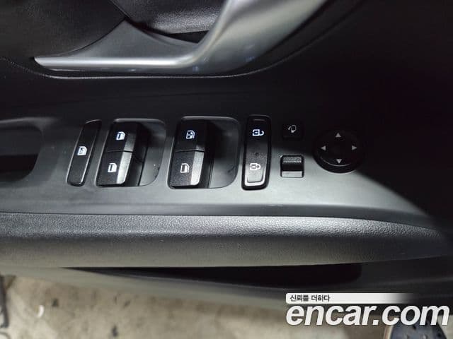 Hyundai Tucson Hybrid 2022 — ფოტო 13/20