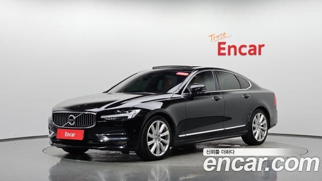 Volvo S90 2019 — Фото 1/20