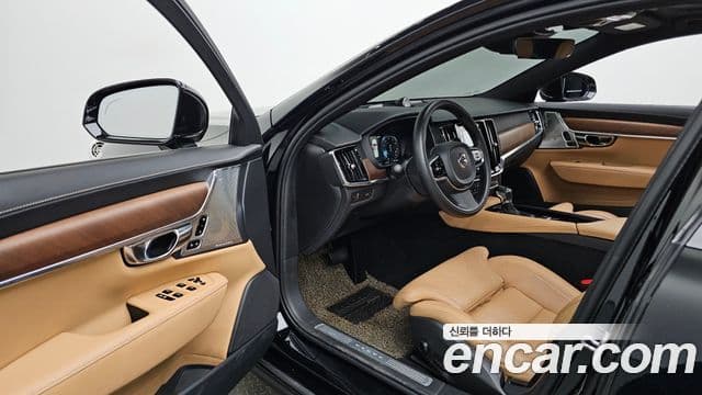 Volvo S90 2019 — Фото 10/20