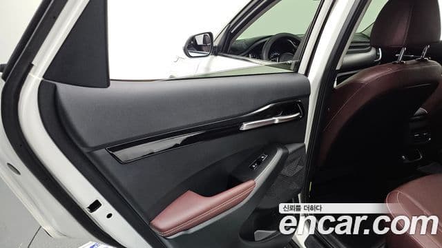 Kia Seltos 2021 — Şəkil 30/32