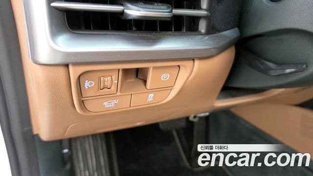 Hyundai Grandeur 2023 — Şəkil 17/20