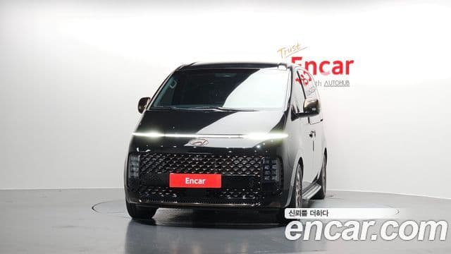 Hyundai Staria 2024 — ფოტო 3/20