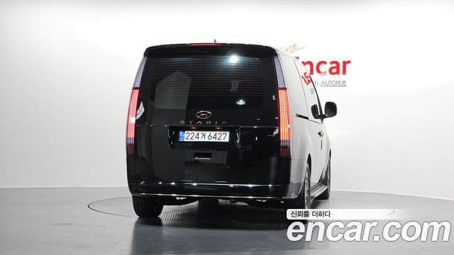Hyundai Staria 2024 — ფოტო 4/20