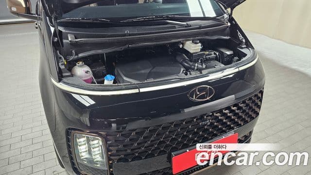Hyundai Staria 2024 — ფოტო 6/20