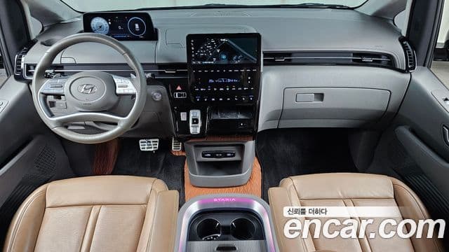 Hyundai Staria 2024 — ფოტო 7/20