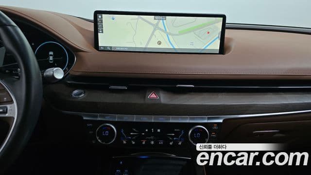 Genesis Electrified G80 2021 — Şəkil 13/20