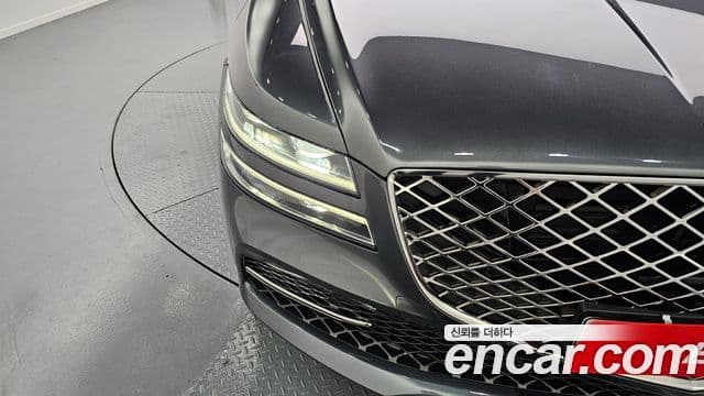 Genesis G80 2021 — ფოტო 24/33