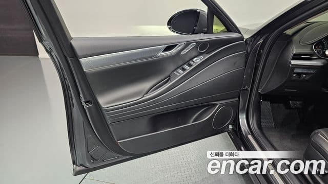 Genesis G80 2021 — ფოტო 5/33