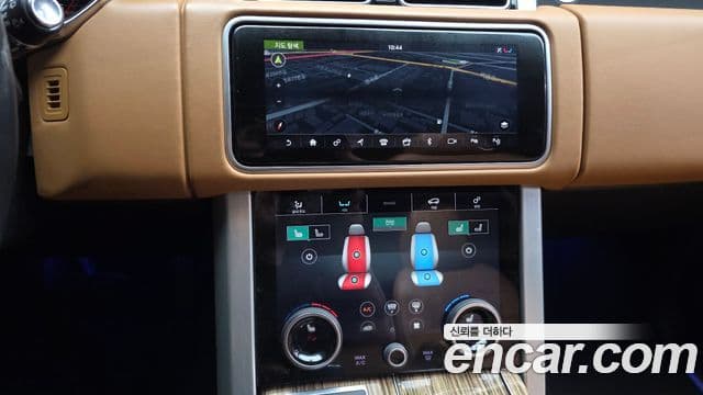 Land Rover Range Rover 2018 — Фото 15/20