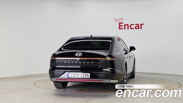 Hyundai Grandeur 2023 — Şəkil 4/20