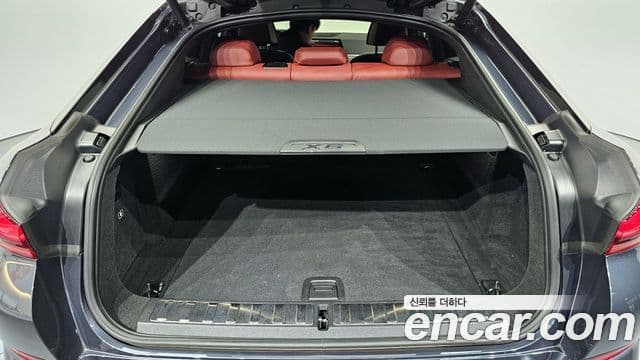 BMW X6 2021 — Photo 22/33