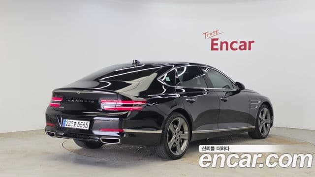 Genesis G80 2023 — Photo 27/31