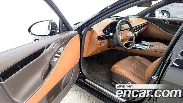 Genesis G80 2023 — Photo 4/31