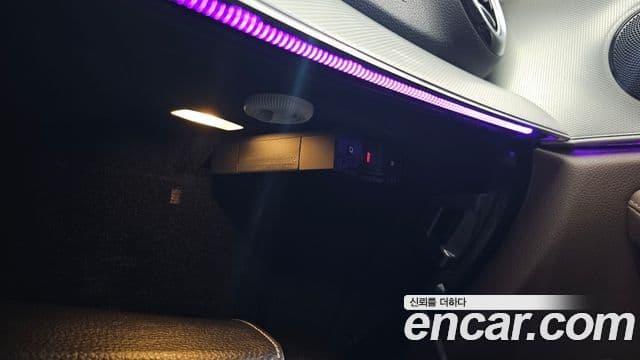 Mercedes-Benz E-Class 2018 — ფოტო 12/33
