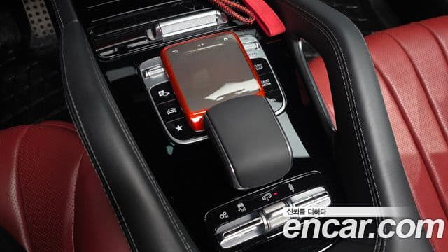 Mercedes-Benz GLE-Class 2021 — Фото 18/20