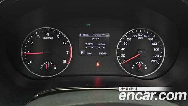 Kia Seltos 2021 — Şəkil 8/20