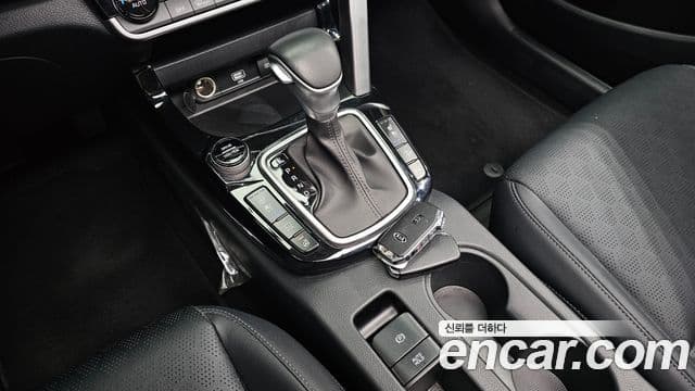 Kia Seltos 2021 — Şəkil 9/20