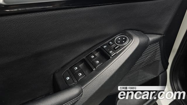 Kia Seltos 2021 — Şəkil 17/20