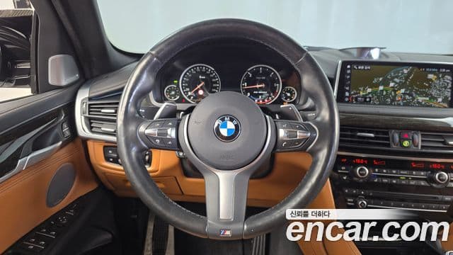 BMW X6 2018 — Şəkil 12/20