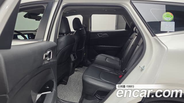 Kia Sportage 2021 — Фото 12/20