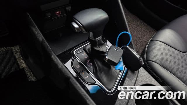 Kia Niro 2019 — ფოტო 9/20