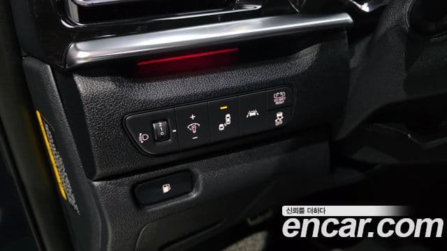 Kia Niro 2019 — ფოტო 12/20