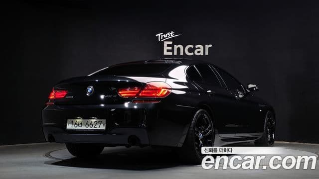 BMW 6 Series 2018 — Şəkil 1/20