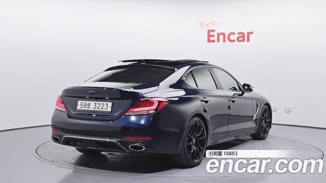 Genesis G70 2018 — ფოტო 12/20