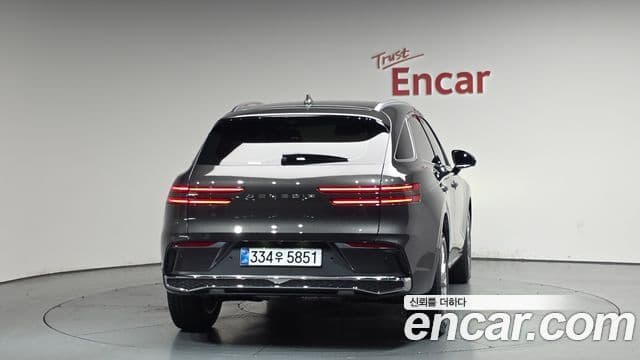 Genesis GV70 2025 — ფოტო 4/20