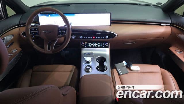 Genesis GV70 2025 — ფოტო 7/20