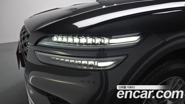 Genesis GV70 2025 — Photo 12/34