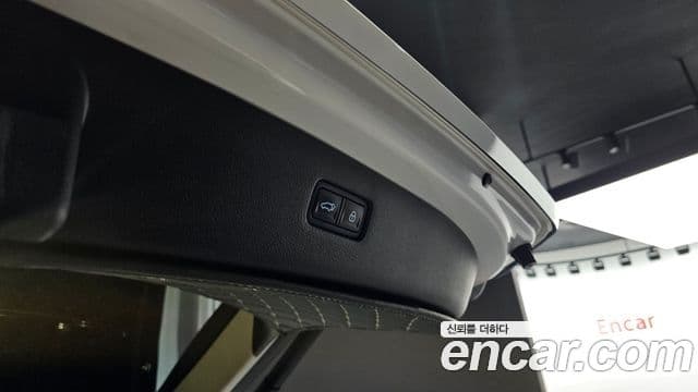 Genesis GV80 2020 — Photo 10/20