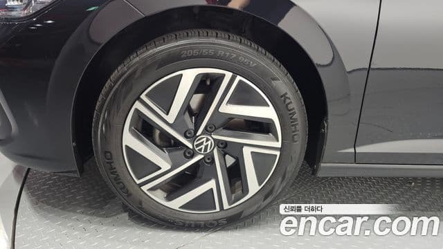 Volkswagen Jetta 2024 — ფოტო 5/20