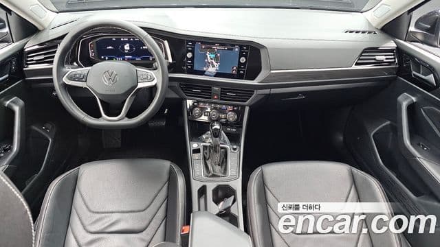 Volkswagen Jetta 2024 — ფოტო 7/20