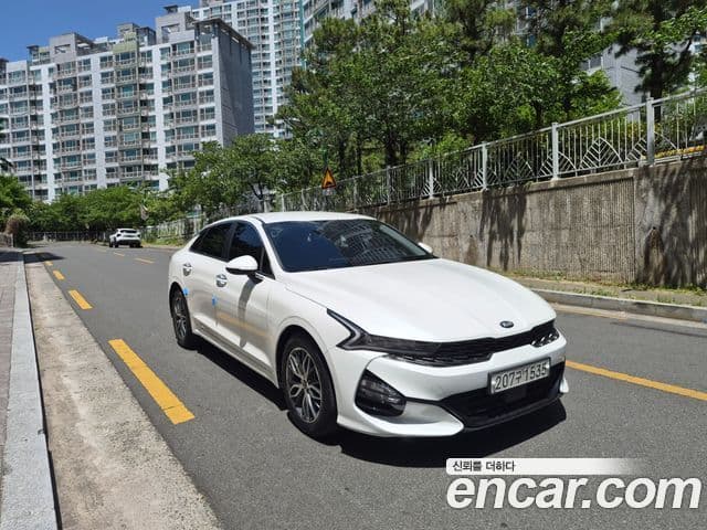 Kia K5 2021 — Şəkil 2/20