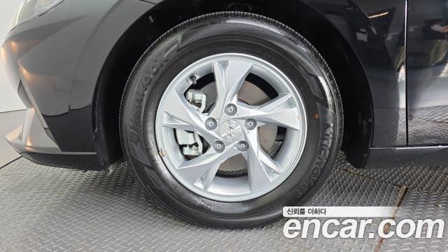 Hyundai Avante 2022 — фото 4 из 20
