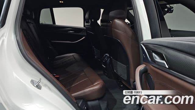 BMW X4 2020 — Photo 3/36