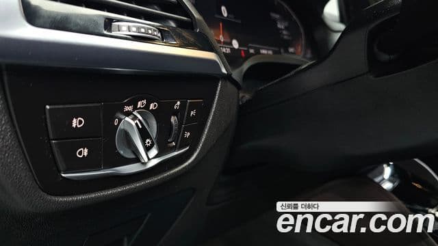 BMW X4 2020 — Photo 5/36