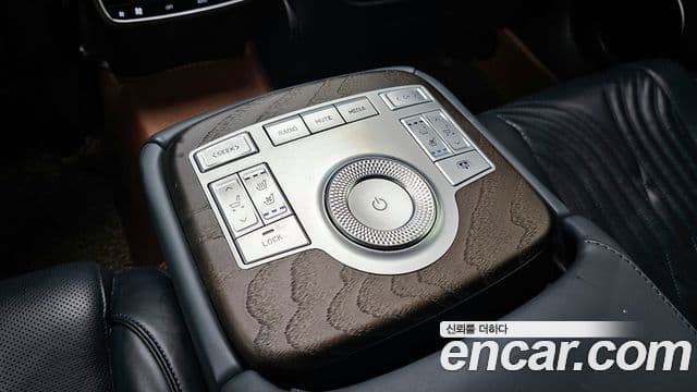 Genesis G80 2020 — Photo 26/33
