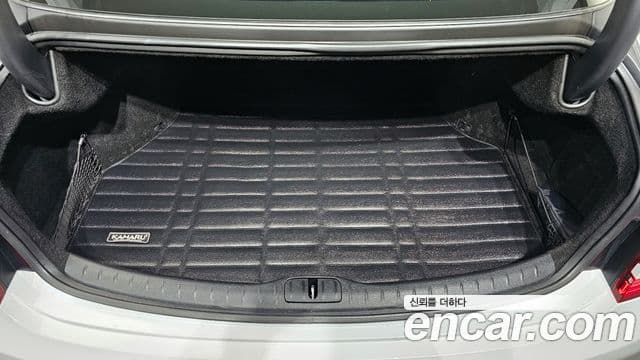 Genesis G80 2020 — Photo 12/33