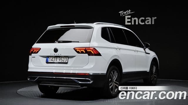 Volkswagen Tiguan Allspace 2022 — ფოტო 1/20