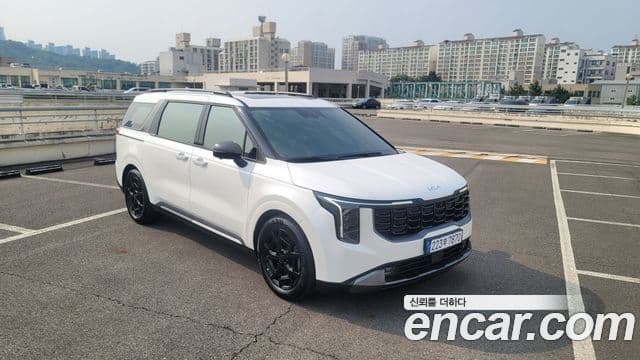 Kia Carnival 2025 — Şəkil 3/20